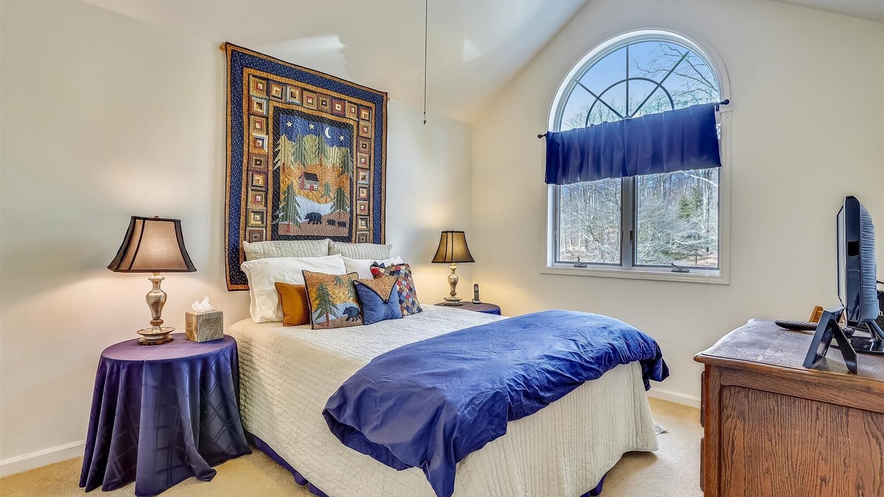 Photo of Bedroom in Davis