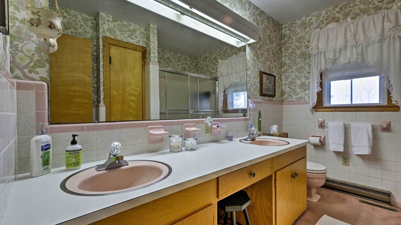 Photo of Bathroom in Keezletown