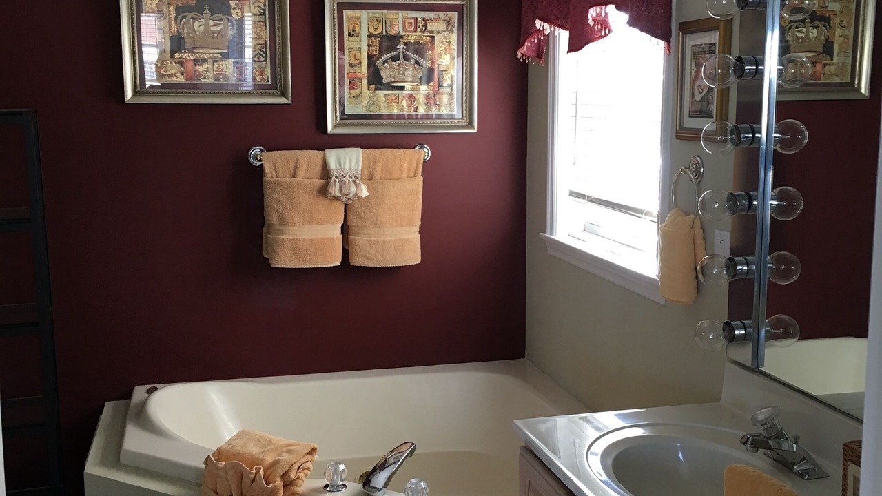 Photo of Bathroom in Ortley Beach