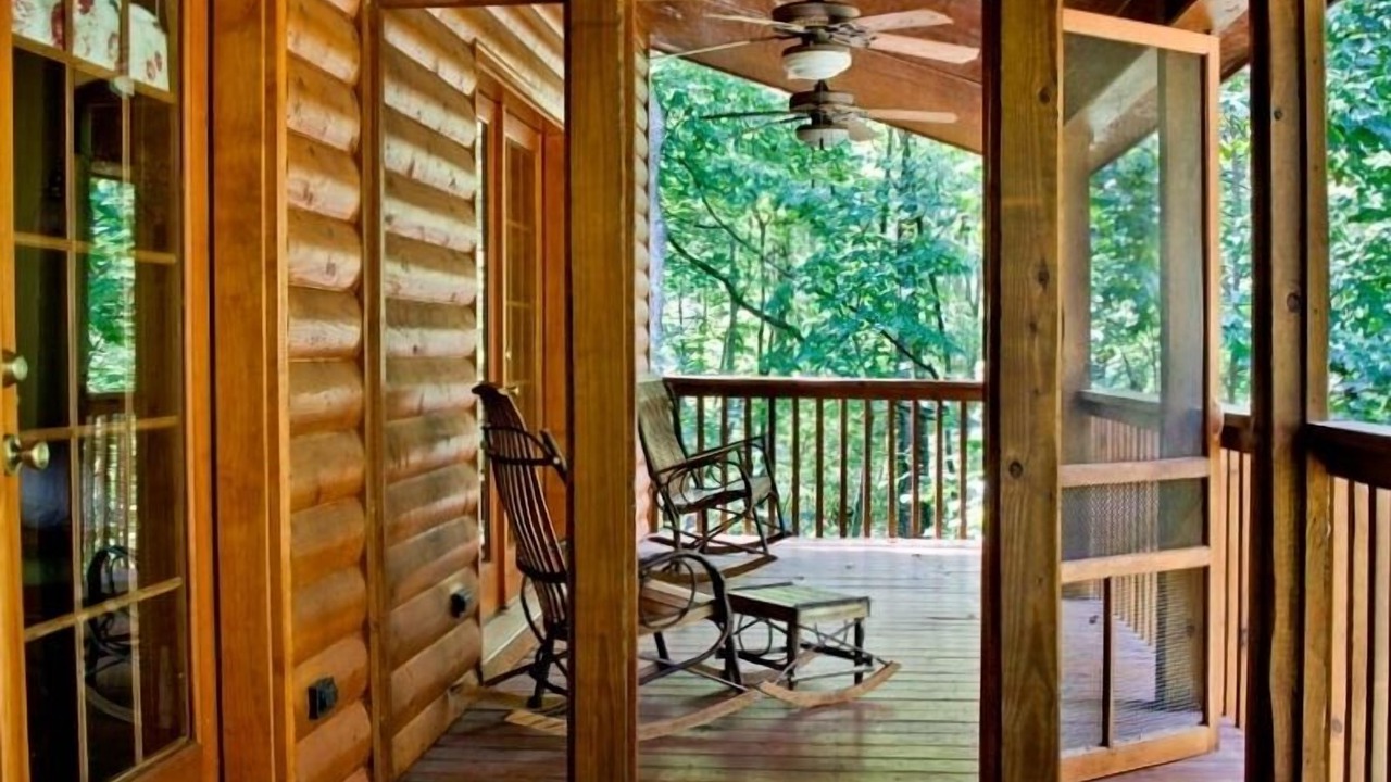 Photo of Outdoor in Mineral Bluff