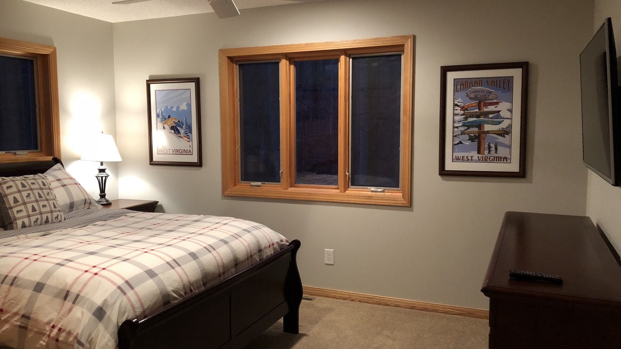Photo of Bedroom in Timberline