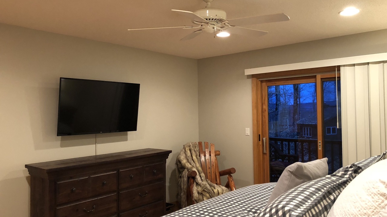 Photo of Bedroom in Timberline