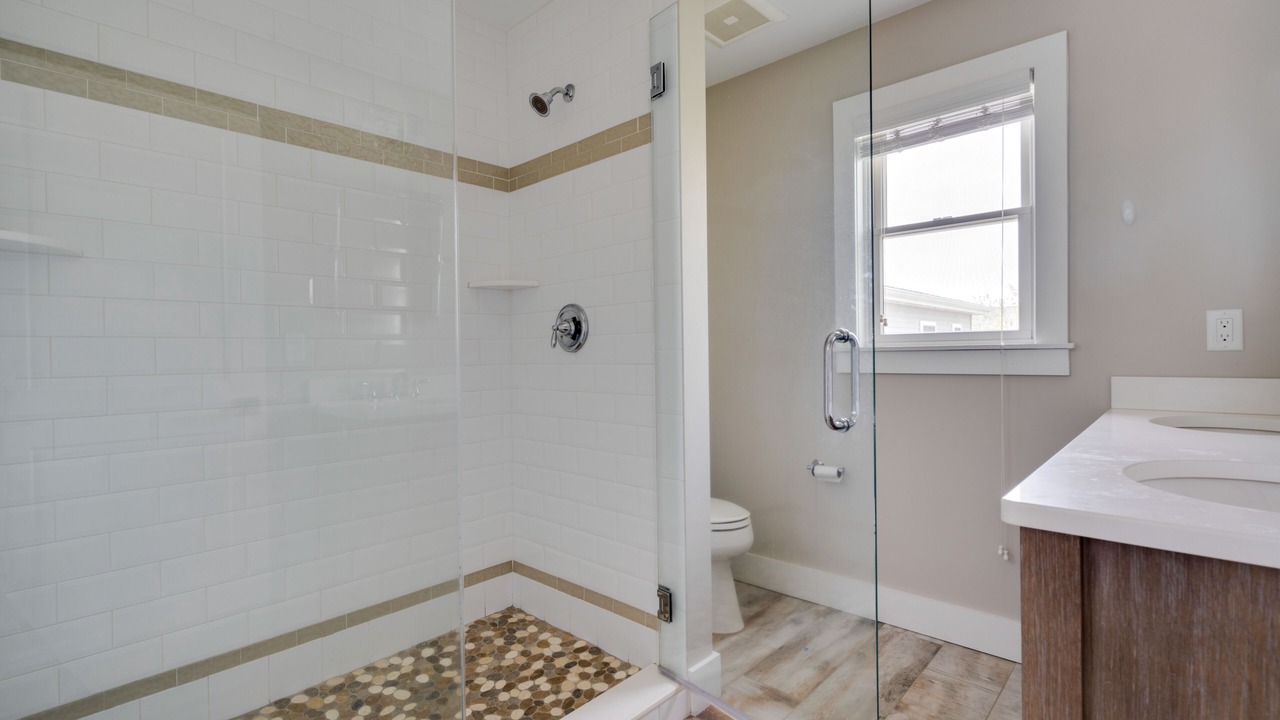 Photo of Bathroom in Surf City