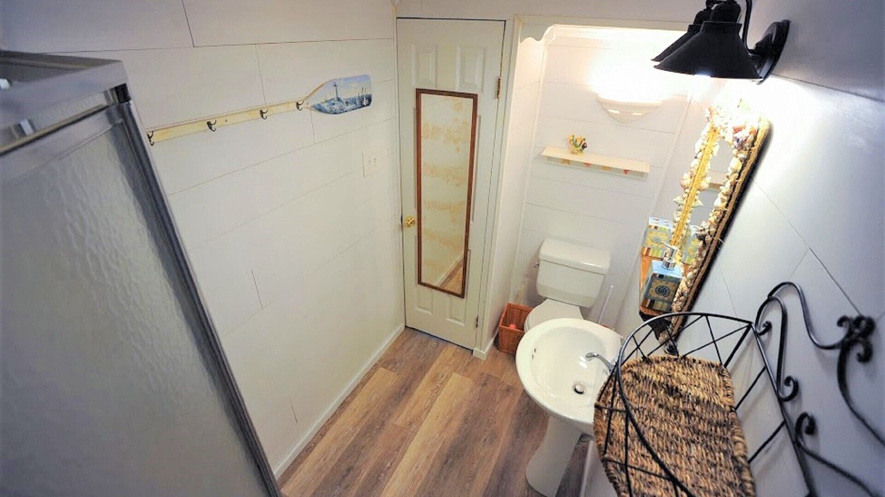Photo of Bathroom in Dewey Beach