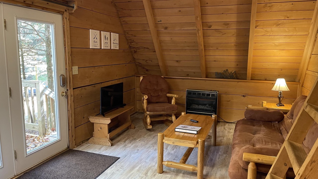 Photo of Livingroom in Keslers Cross Lanes