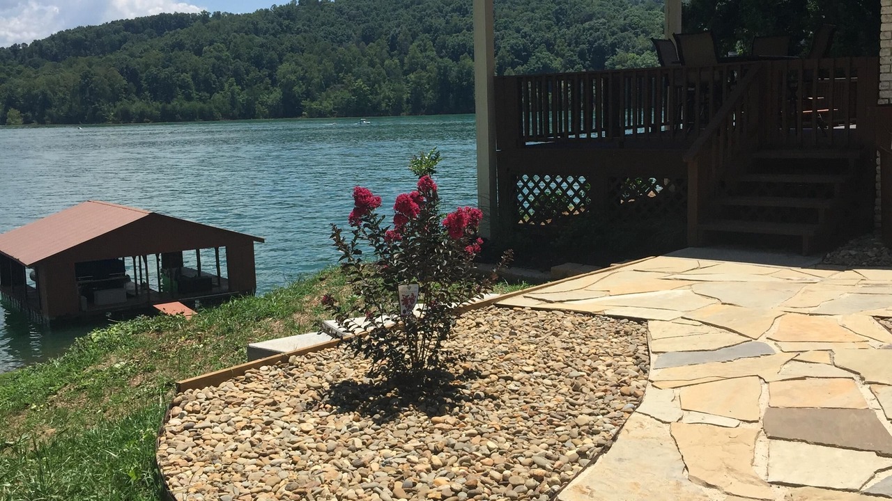 Photo of Outdoor in La Follette