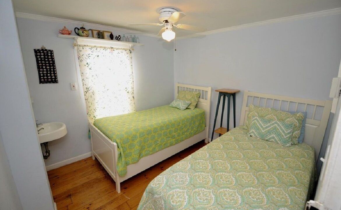 Photo of Bedroom in Ocean Grove
