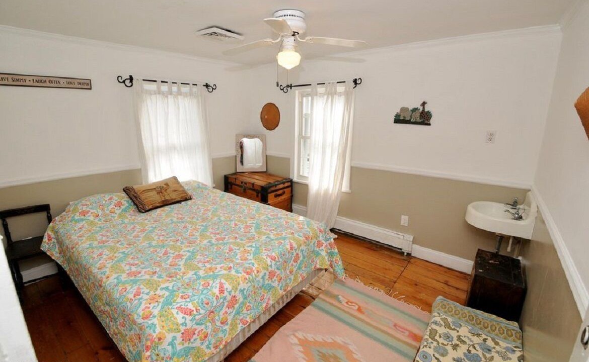 Photo of Bedroom in Ocean Grove
