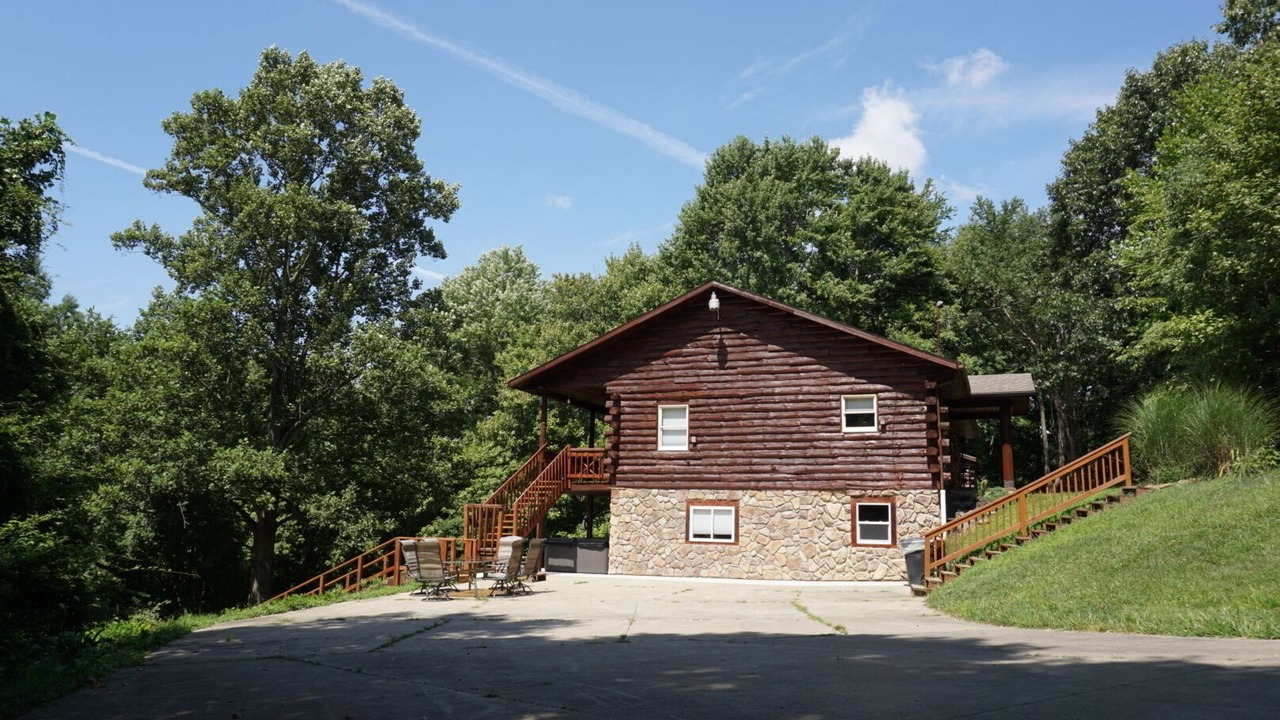 Photo of Outdoor in New Philadelphia