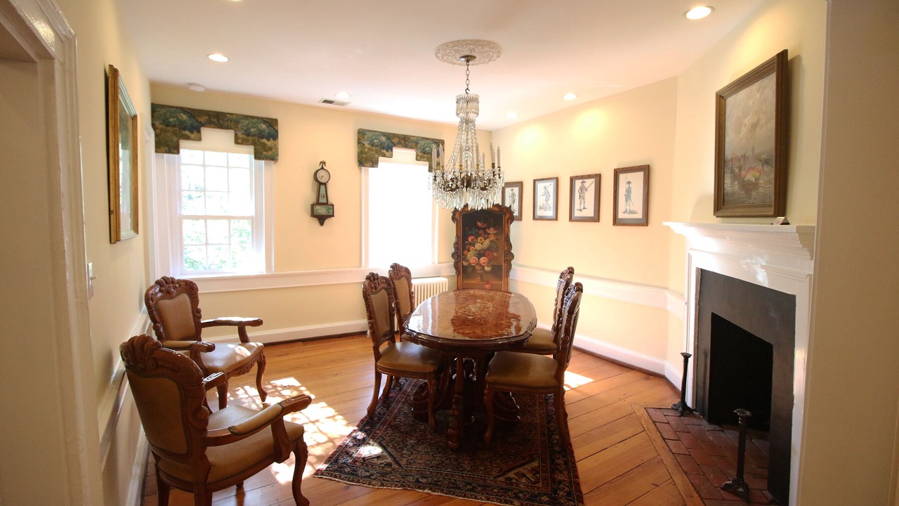 Photo of Bedroom in Old Town Alexandria
