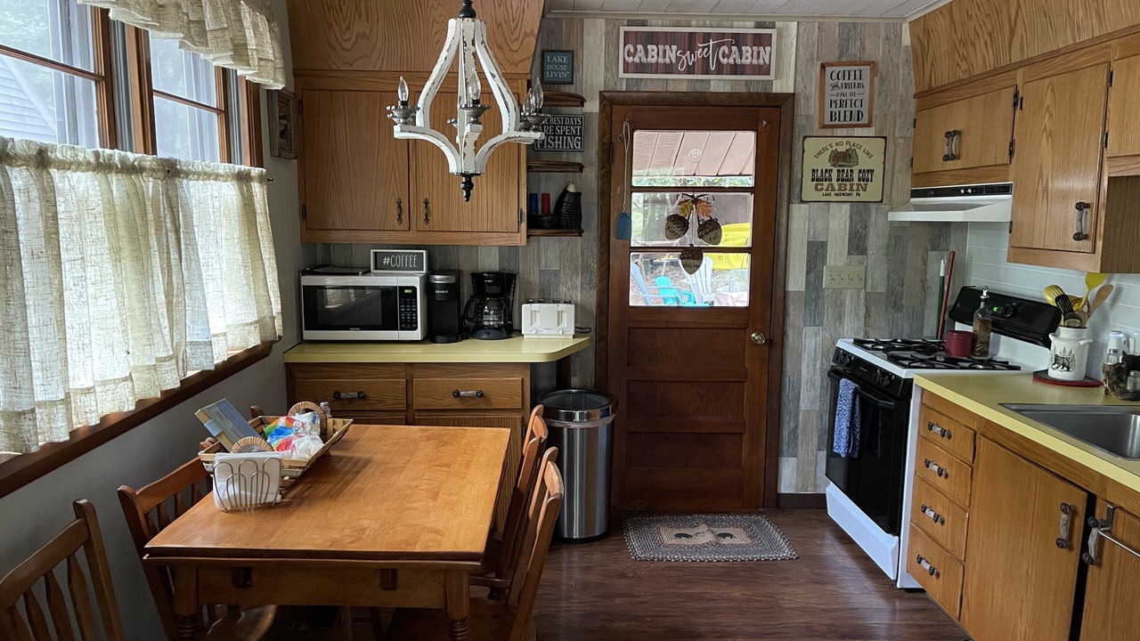Photo of Kitchen in Lake Harmony Estates