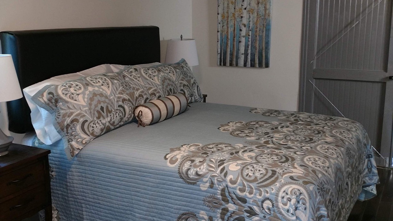 Photo of Bedroom in Jacksboro