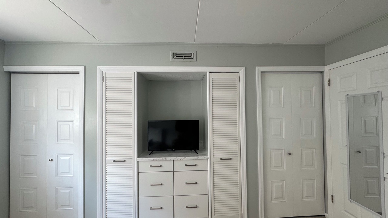 Photo of Others in Admiral Estates