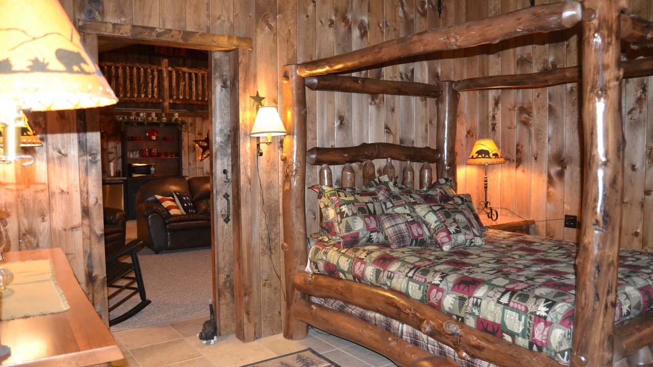 Photo of Bedroom in Schellsburg