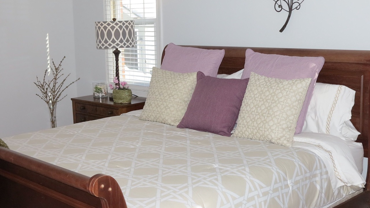 Photo of Bedroom in Warren