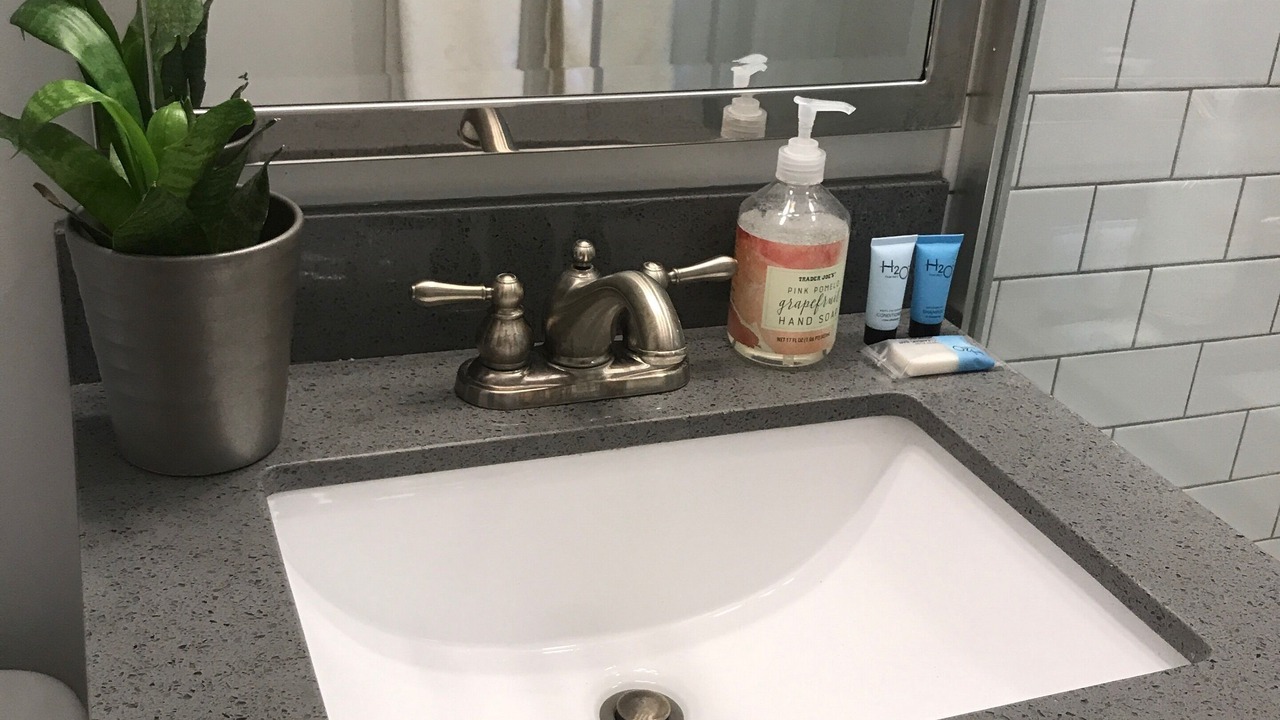 Photo of Bathroom in Warren