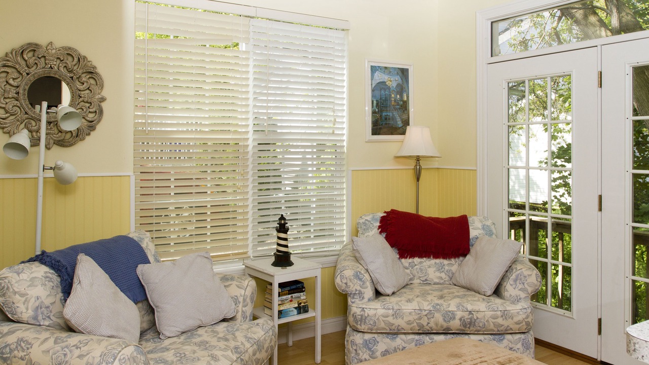 Photo of Livingroom in Lakeside