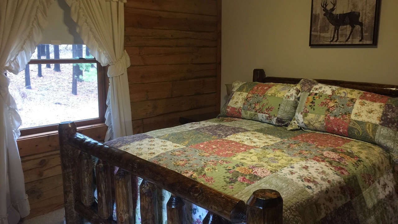 Photo of Bedroom in Butler