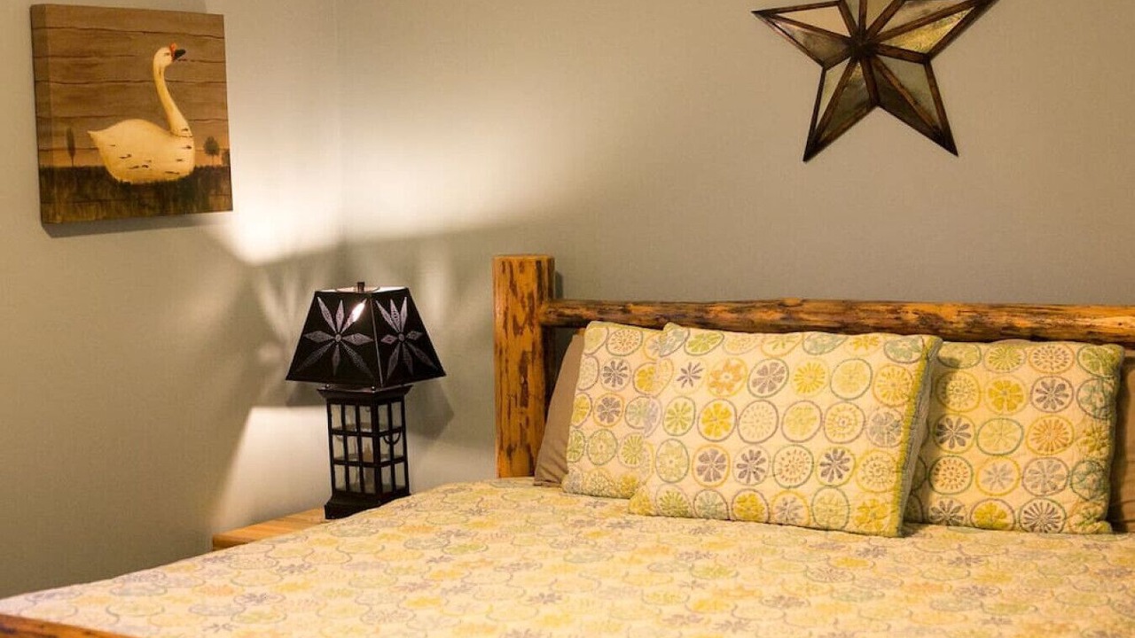 Photo of Bedroom in Millersburg