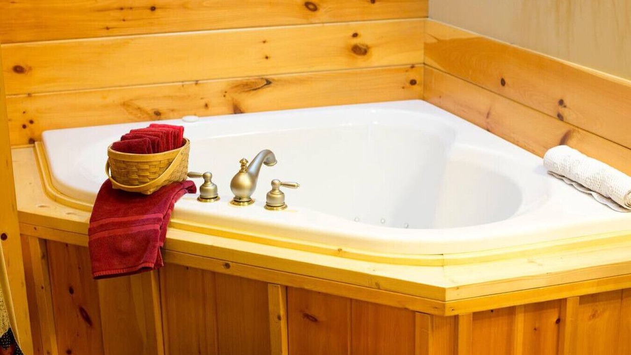 Photo of Bathroom in Millersburg