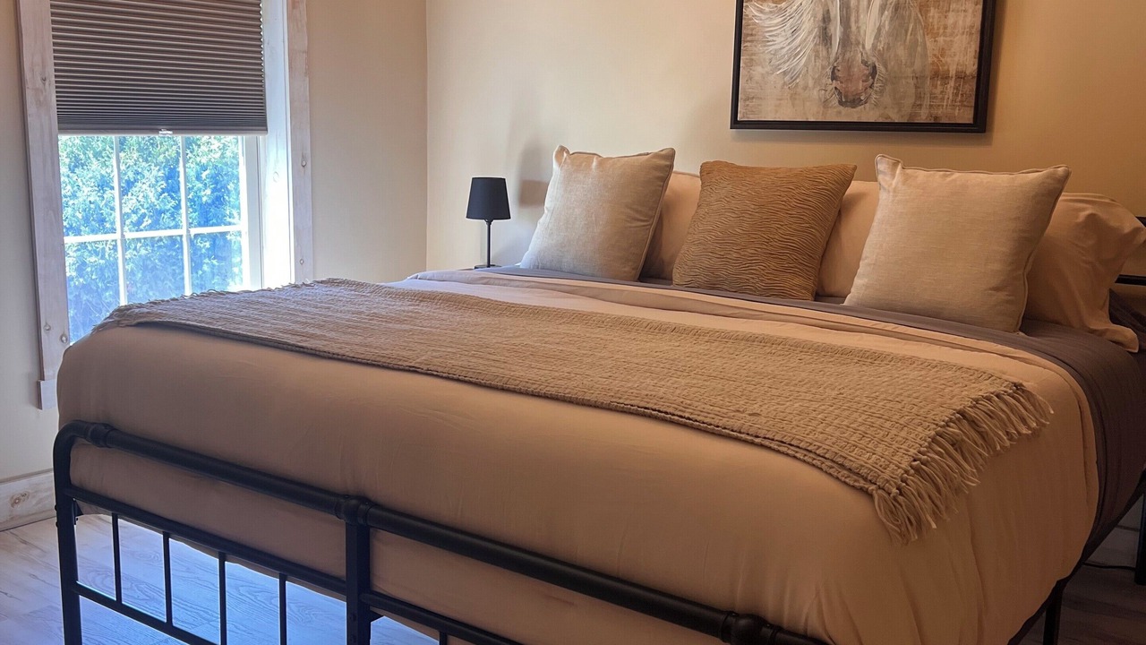 Photo of Bedroom in Loudonville