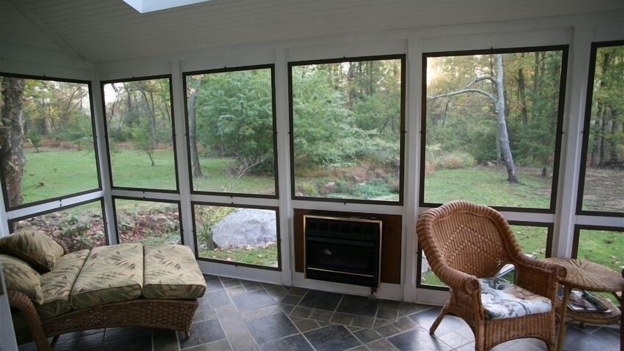 Photo of Livingroom in Phoenixville
