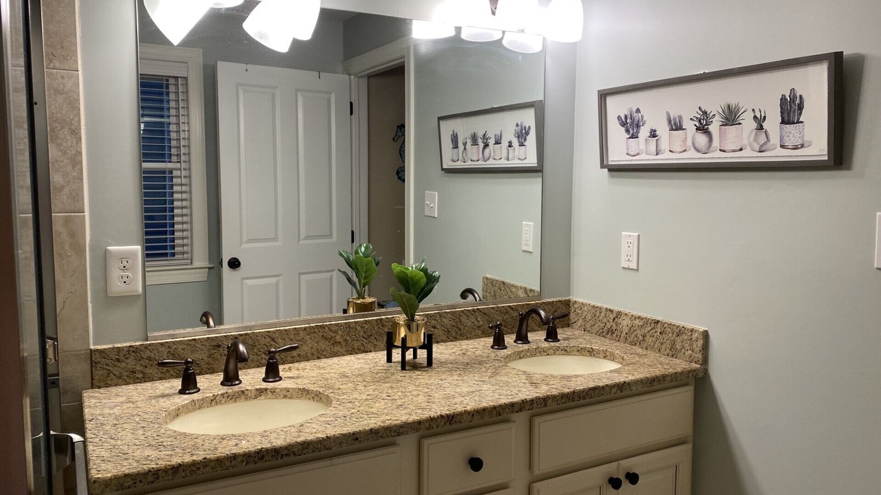 Photo of Bathroom in North End