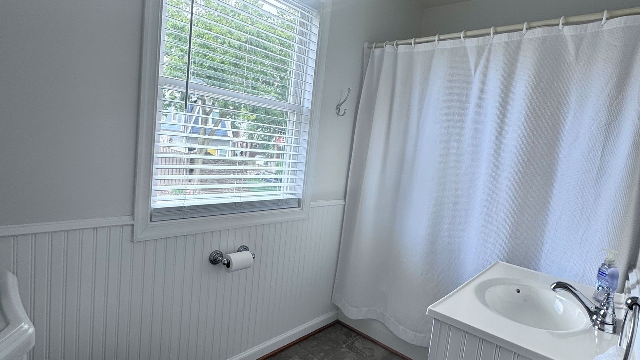 Photo of Bathroom in Bolivar