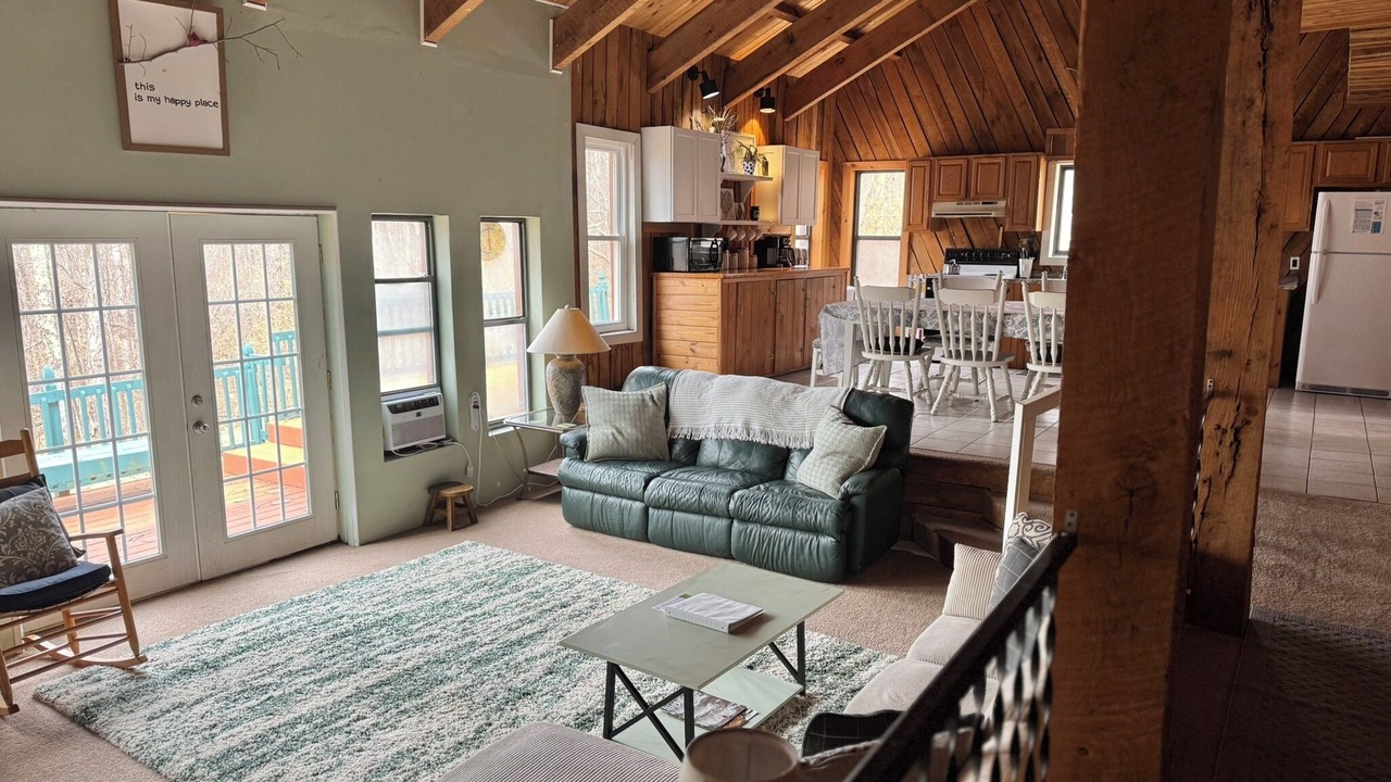 Photo of Bedroom in Old Timberline