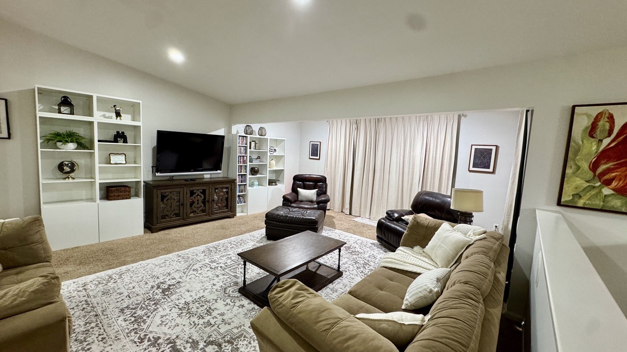 Photo of Livingroom in Apple Valley