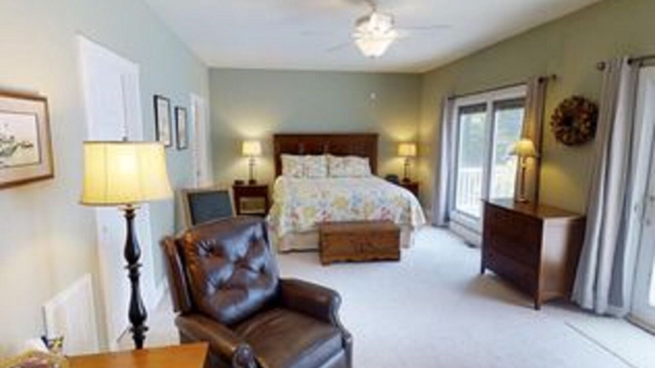 Photo of Bedroom in La Follette