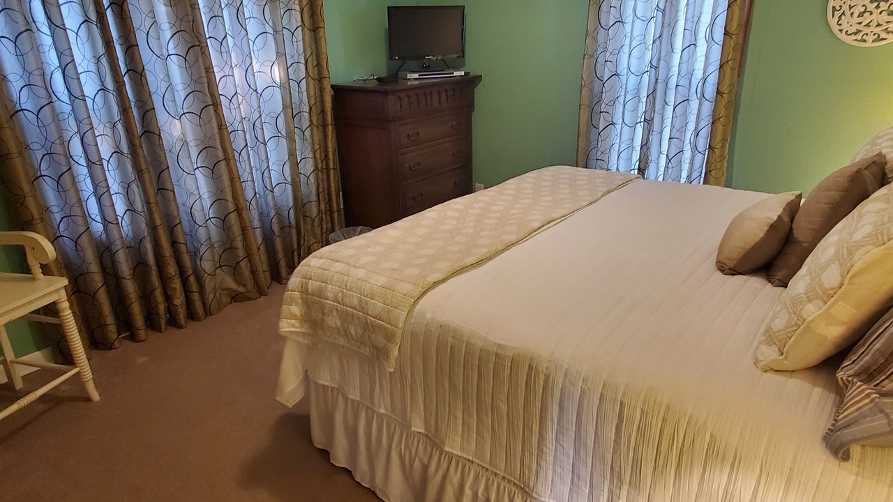 Photo of Bedroom in Ann Acres