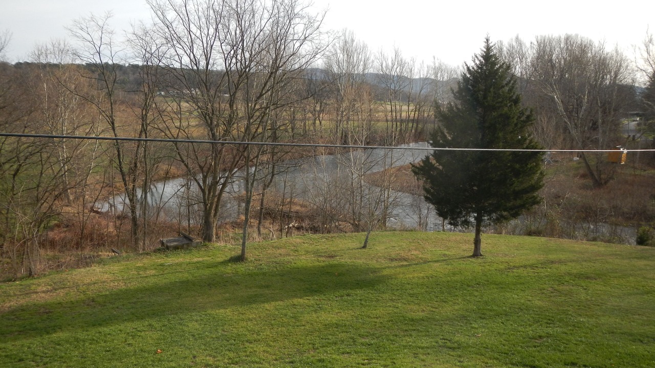 Photo of Outdoor in Upper Tract