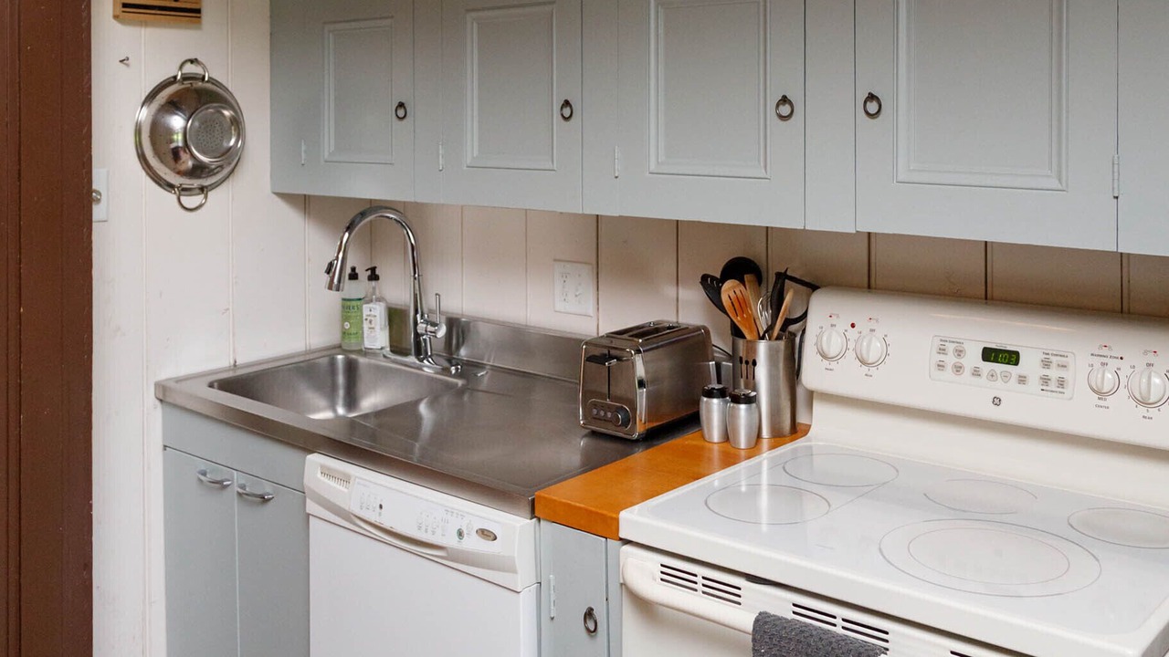 Photo of Kitchen in Brownstown