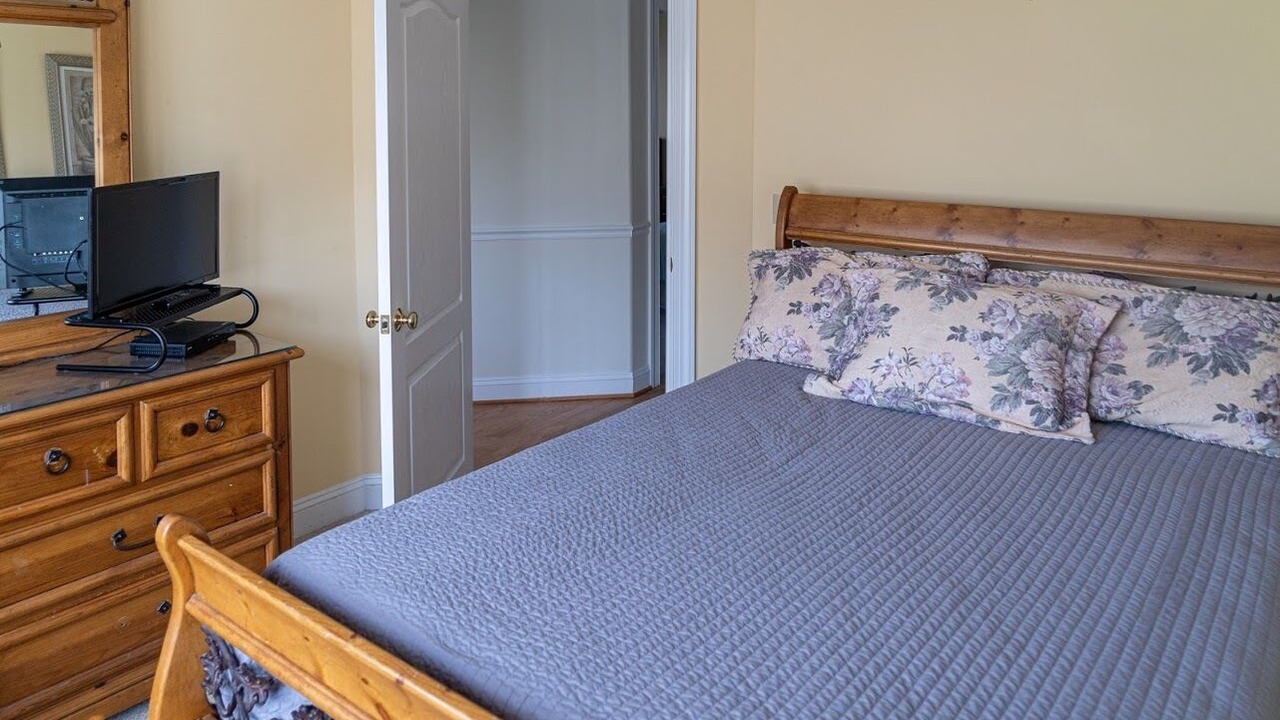 Photo of Bedroom in North End