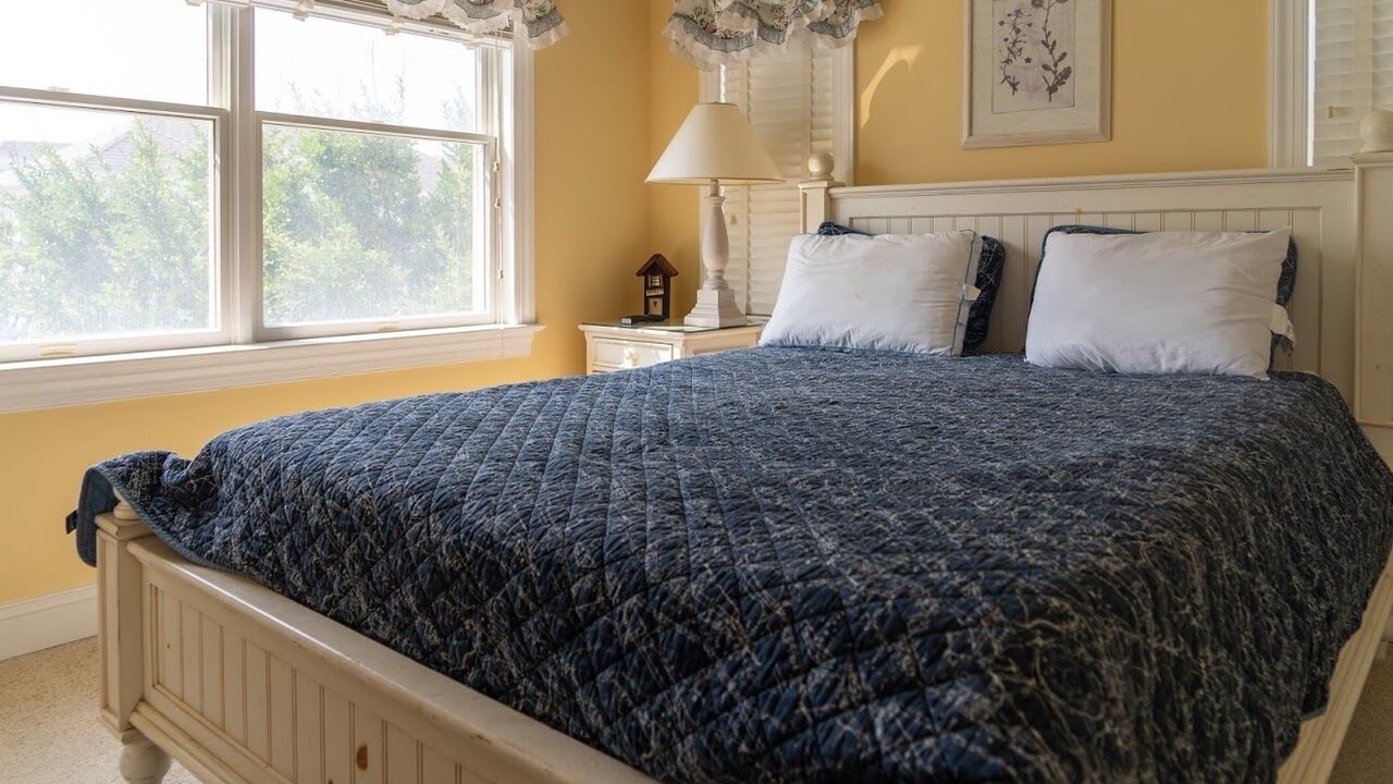 Photo of Bedroom in North End