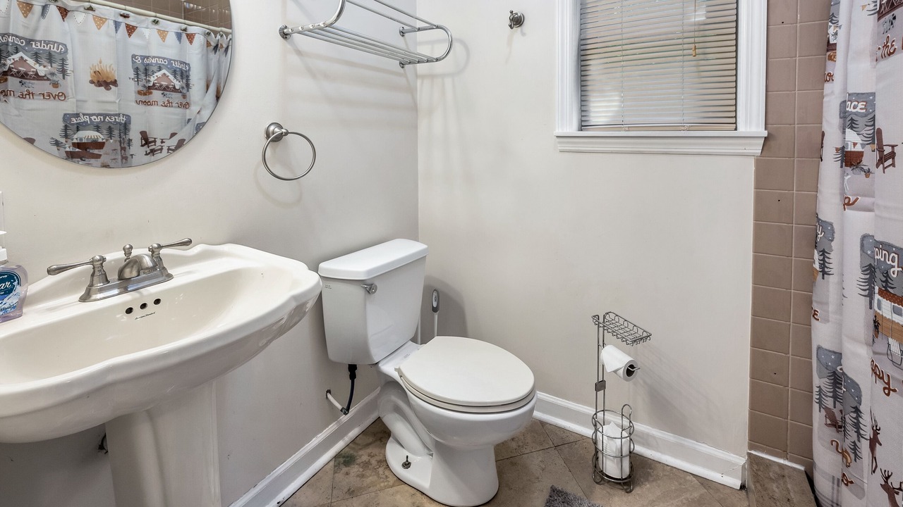 Photo of Bathroom in Lake Harmony Estates