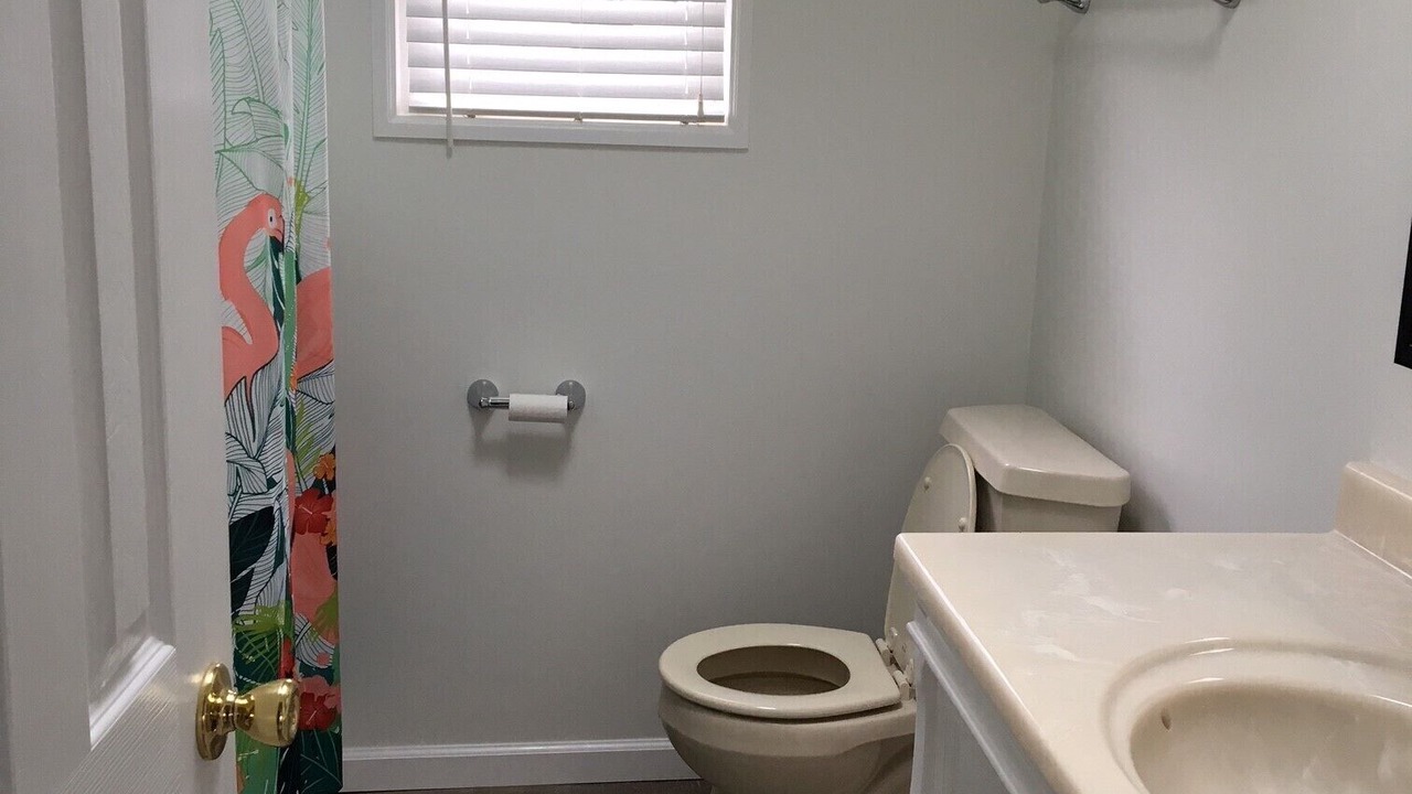 Photo of Bathroom in Assateague Pointe