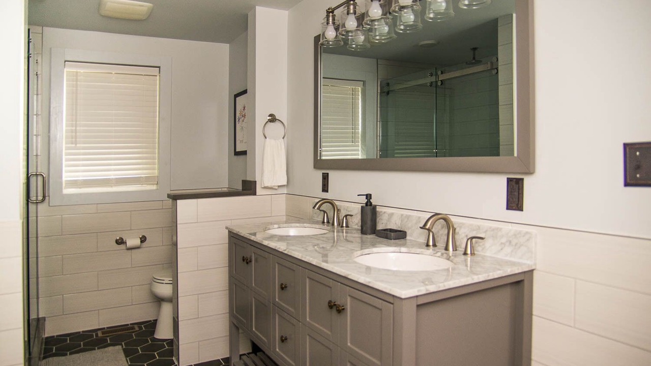 Photo of Bathroom in Lost River