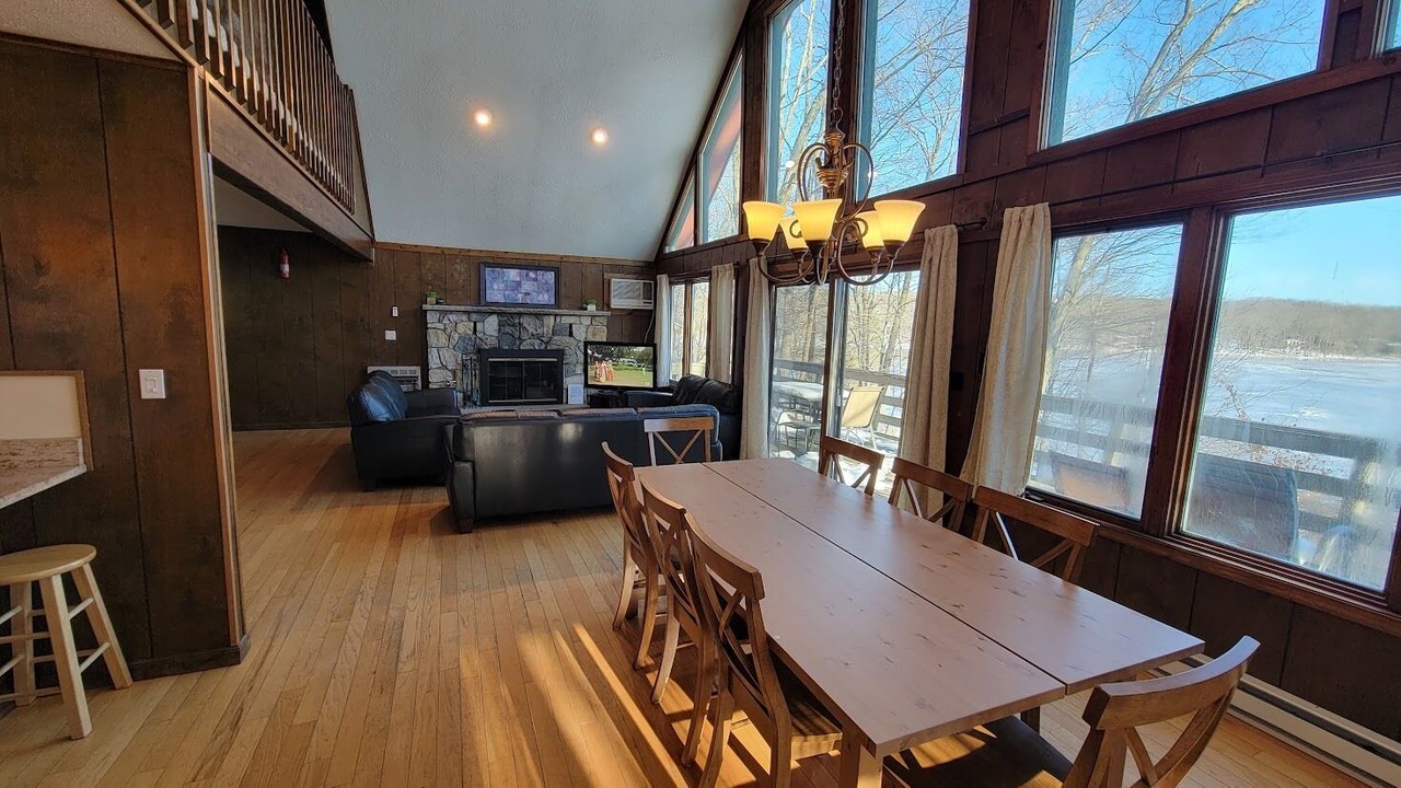 Photo of Livingroom in Gouldsboro