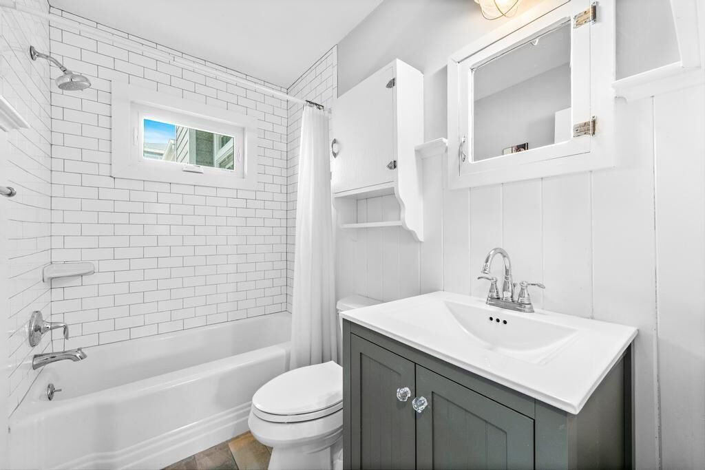 Photo of Bathroom in Beach Haven