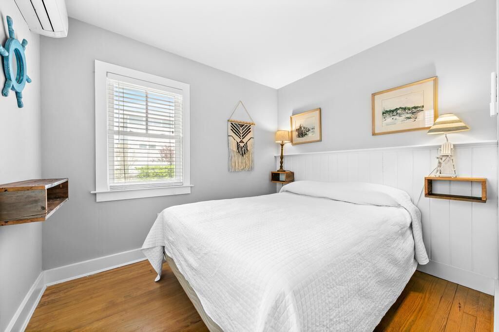 Photo of Bedroom in Beach Haven
