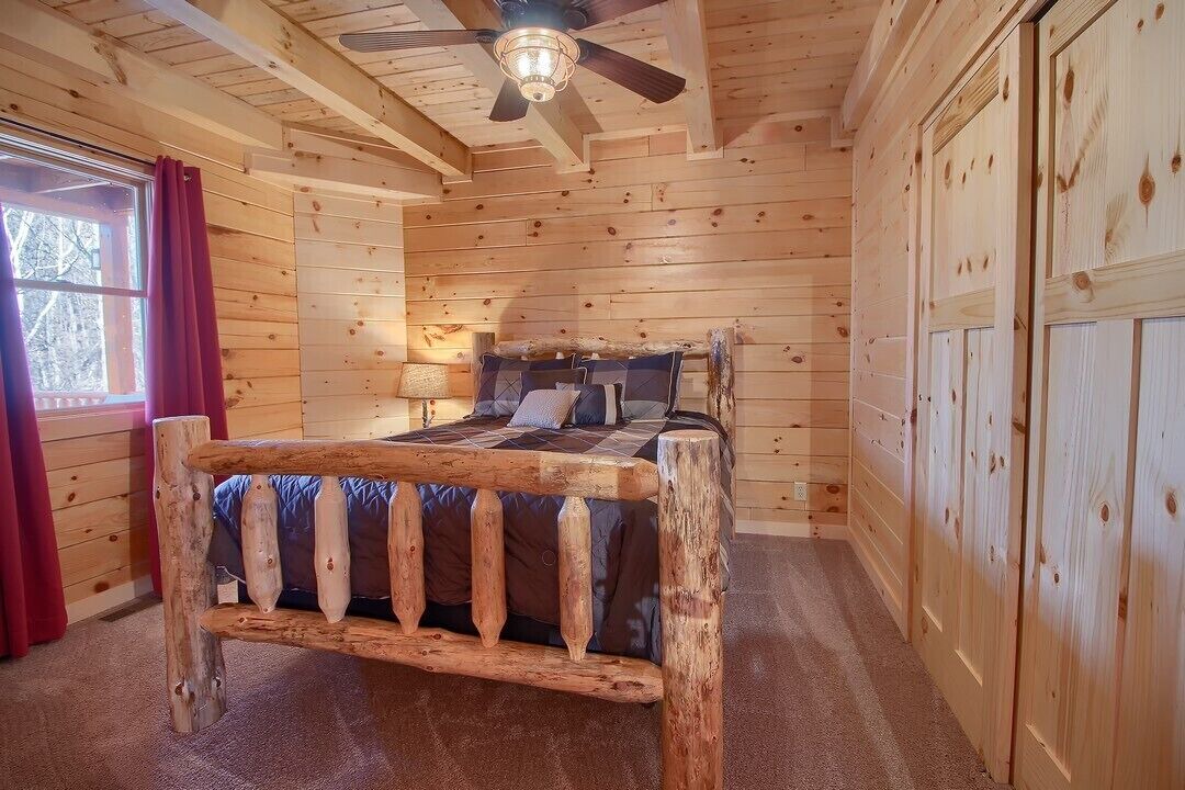 Photo of Bedroom in Carbon Hill