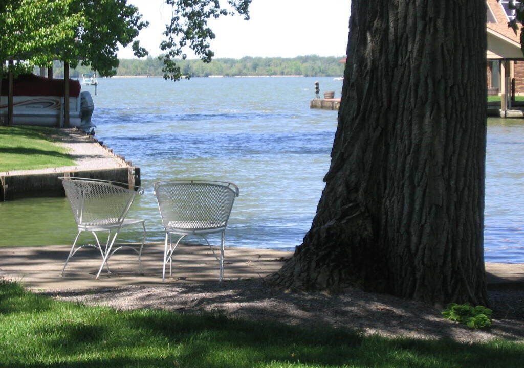 Photo of Outdoor in Lakeview