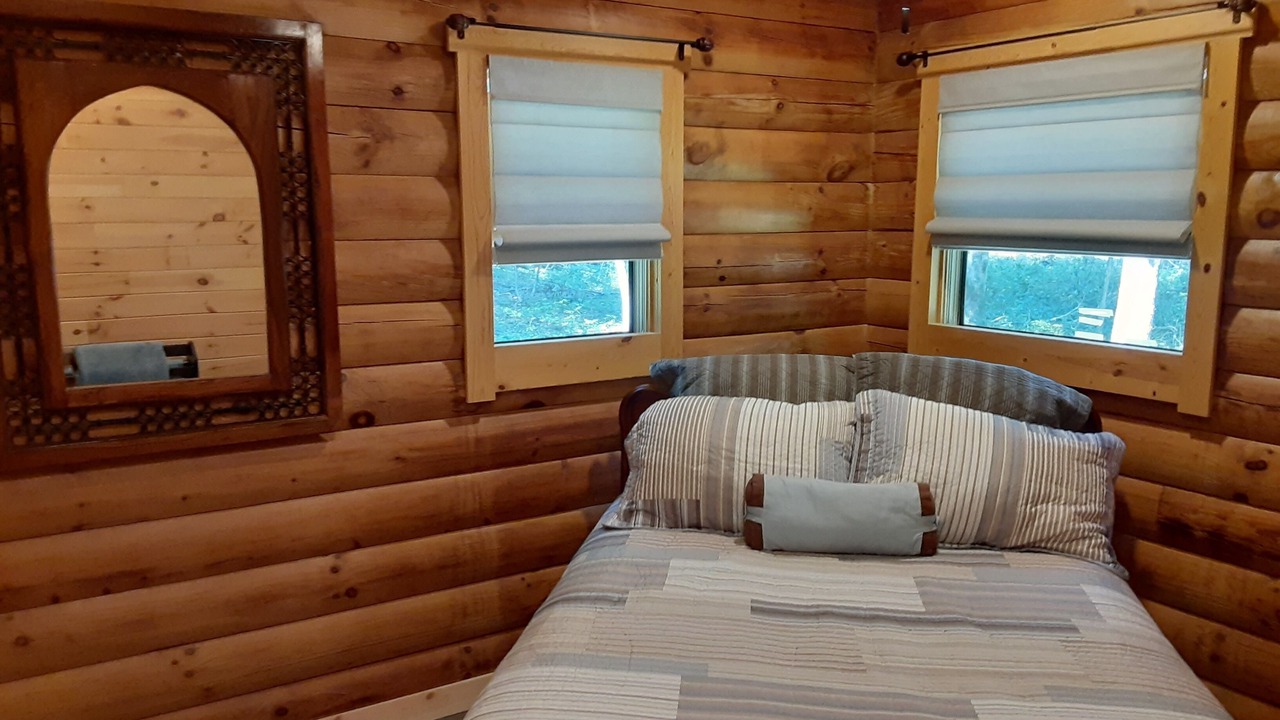 Photo of Bedroom in Rockwood