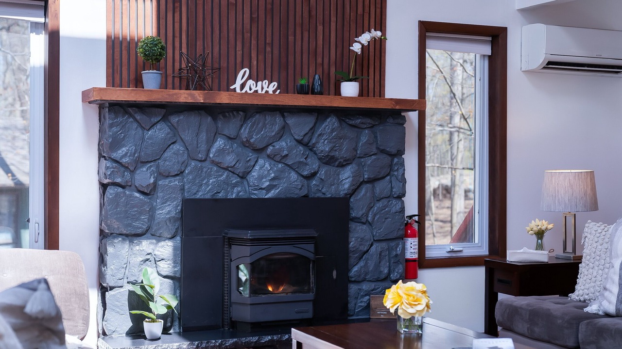 Photo of Livingroom in East Stroudsburg