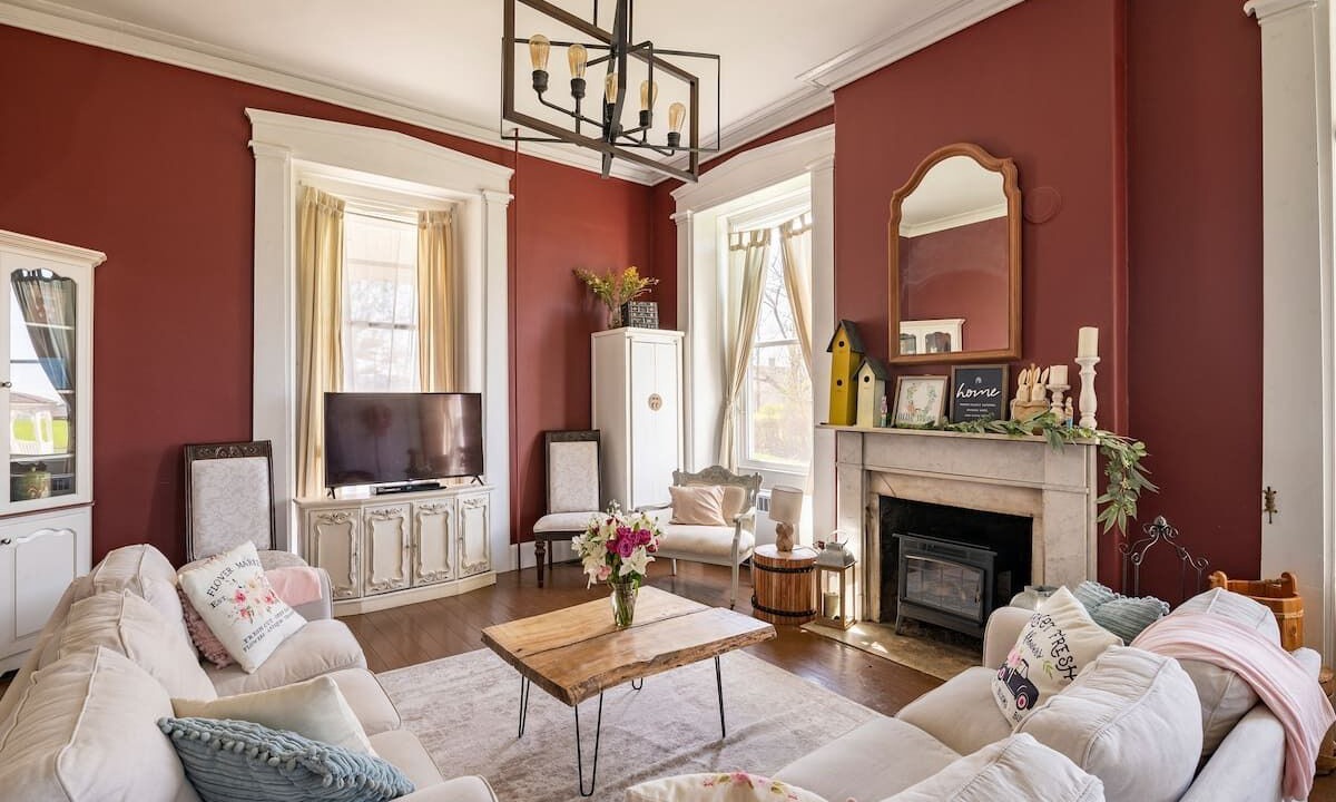 Photo of Livingroom in Gap