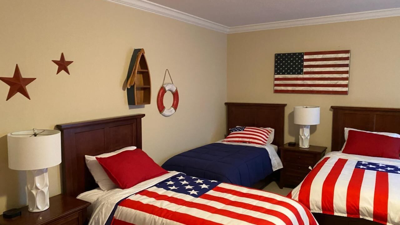 Photo of Bedroom in La Follette