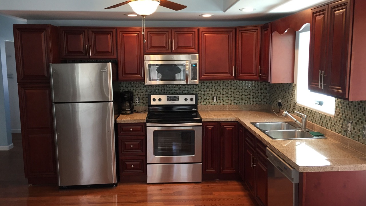 Photo of Kitchen in Greentown