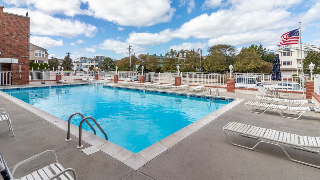 Photo of Outdoor in Admiral Estates